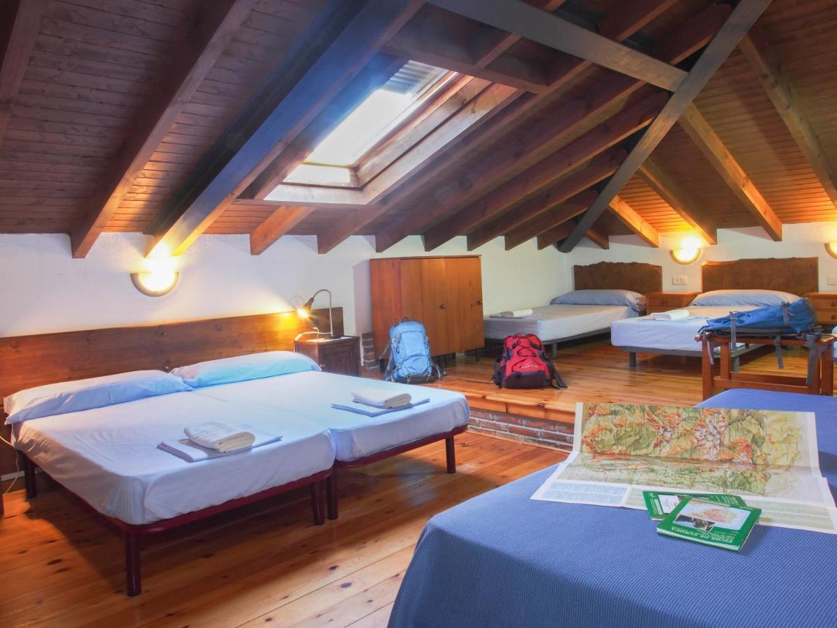 Casa De La Montana Albergue Turistico Avín Extérieur photo