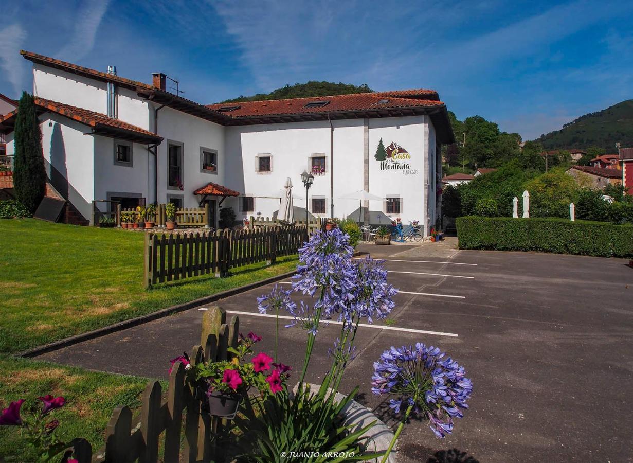 Casa De La Montana Albergue Turistico Avín Extérieur photo