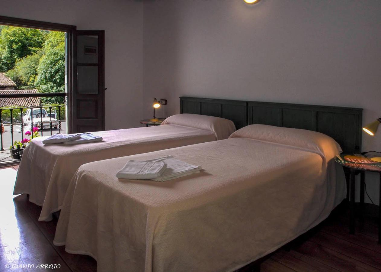 Casa De La Montana Albergue Turistico Avín Extérieur photo